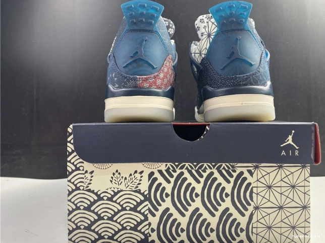 CW0898-400 Sashiko Jordan Air Retro SE 4 0719
